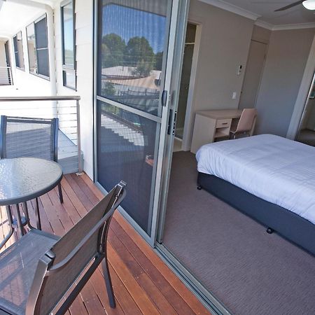 Stonewood Villas Chinchilla Eksteriør bilde